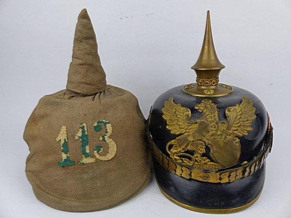 Baden IR113 Pickelhaube + Overtrek voor Infanterie officier